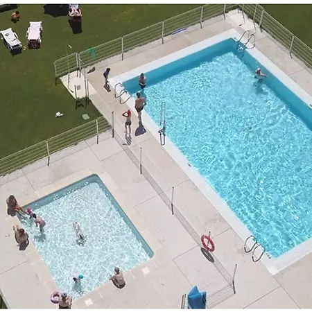 Avec Terrasse A Pour 3 Pers. - Api-1-52-1845