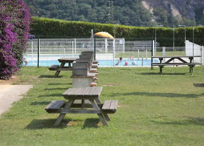 Avec Terrasse A Pour 3 Pers. - Api-1-52-1845 Camping Zumaia